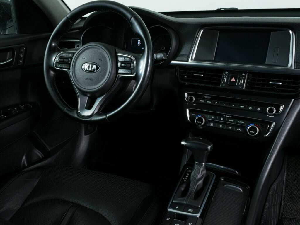 Kia Optima с пробегом — 2016 год. Фото: #9