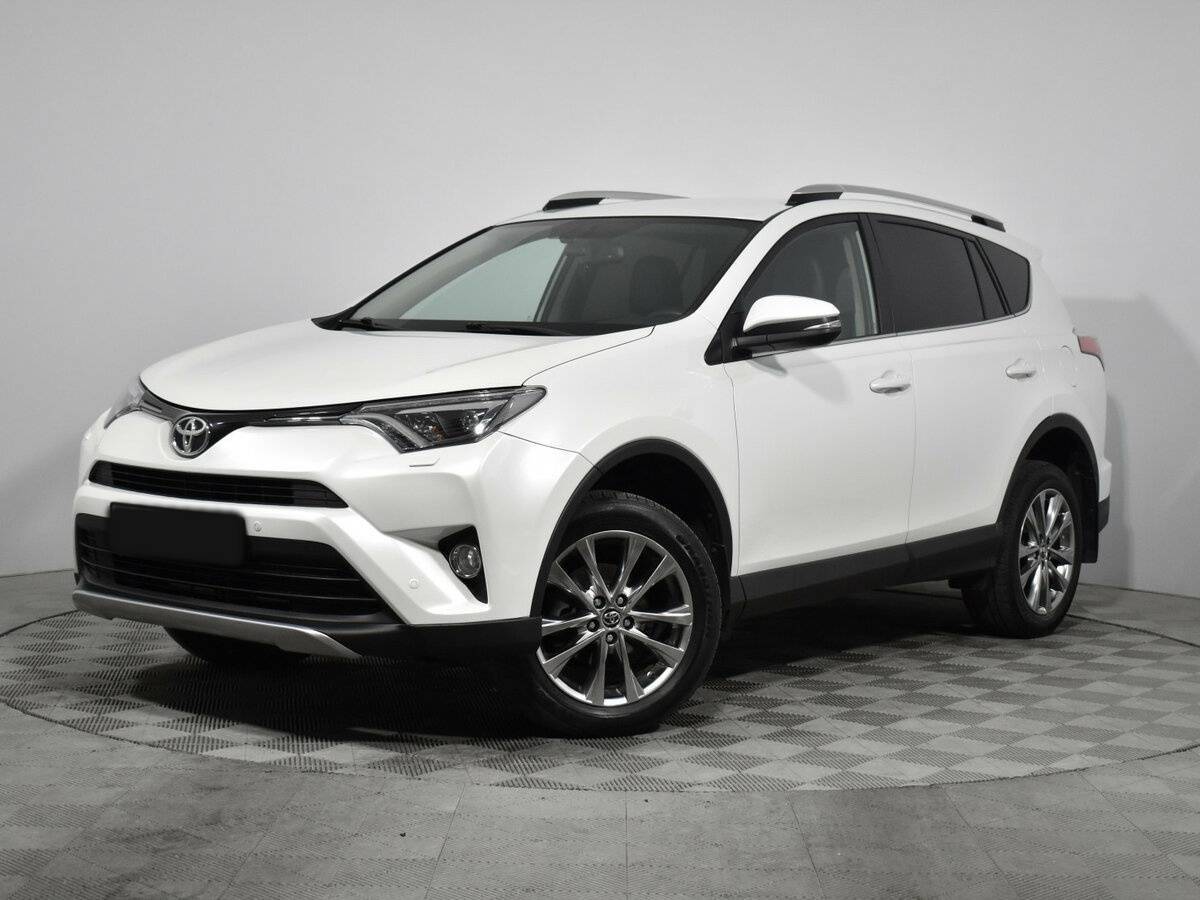 Toyota RAV4 с пробегом — 2018 год. Посмотреть фото