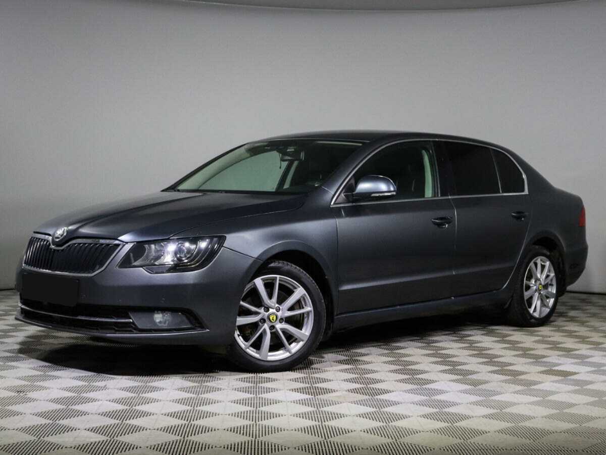 Skoda Superb с пробегом — 2014 год. Фото: #0