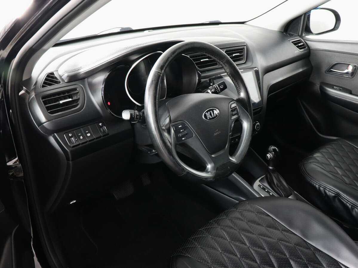 Kia Rio с пробегом — 2017 год. Фото: #8