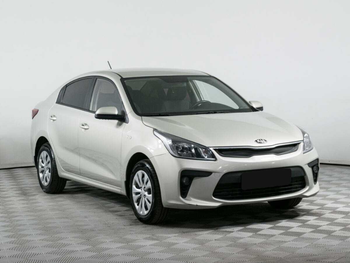 Kia Rio с пробегом — 2017 год. Фото: #2