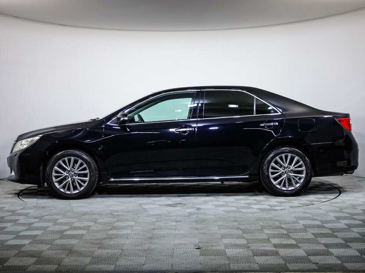 Toyota Camry с пробегом — 2013 год. Фото: #6