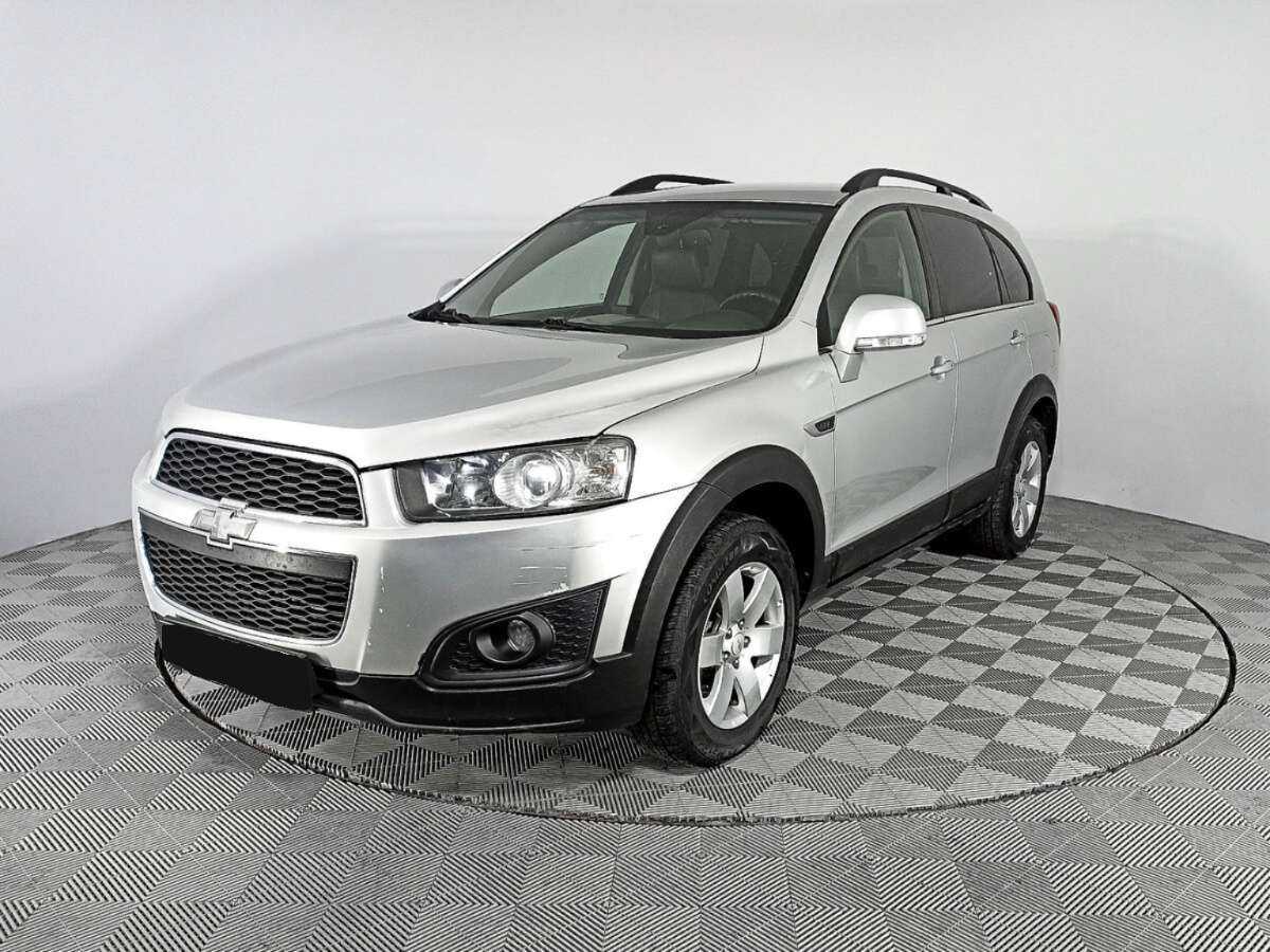 Chevrolet Captiva с пробегом — 2015 год. Посмотреть фото