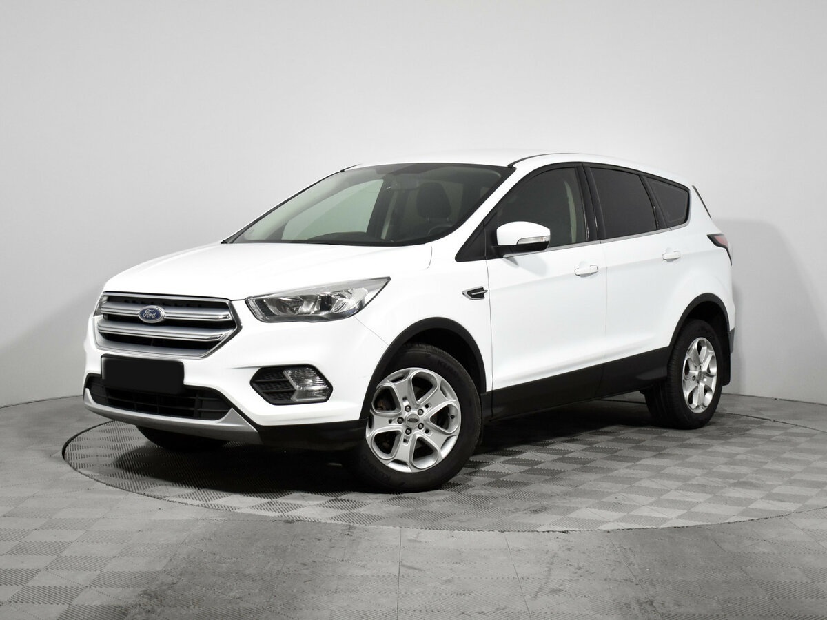 Ford Kuga с пробегом — 2017 год. Посмотреть фото