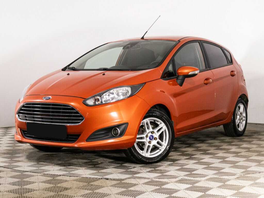 Ford Fiesta с пробегом — 2015 год. Фото: #0