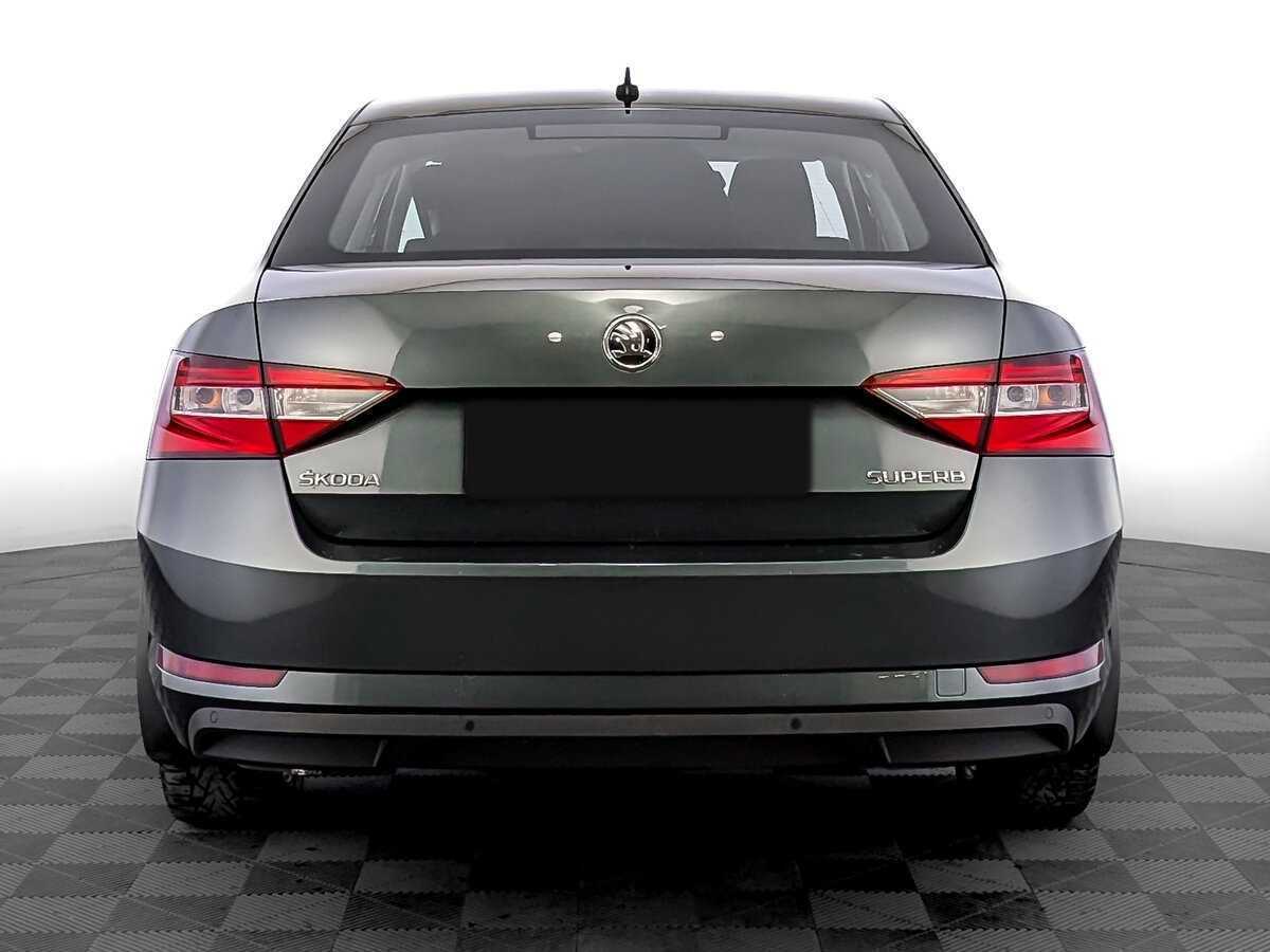 Skoda Superb с пробегом — 2018 год. Фото: #5