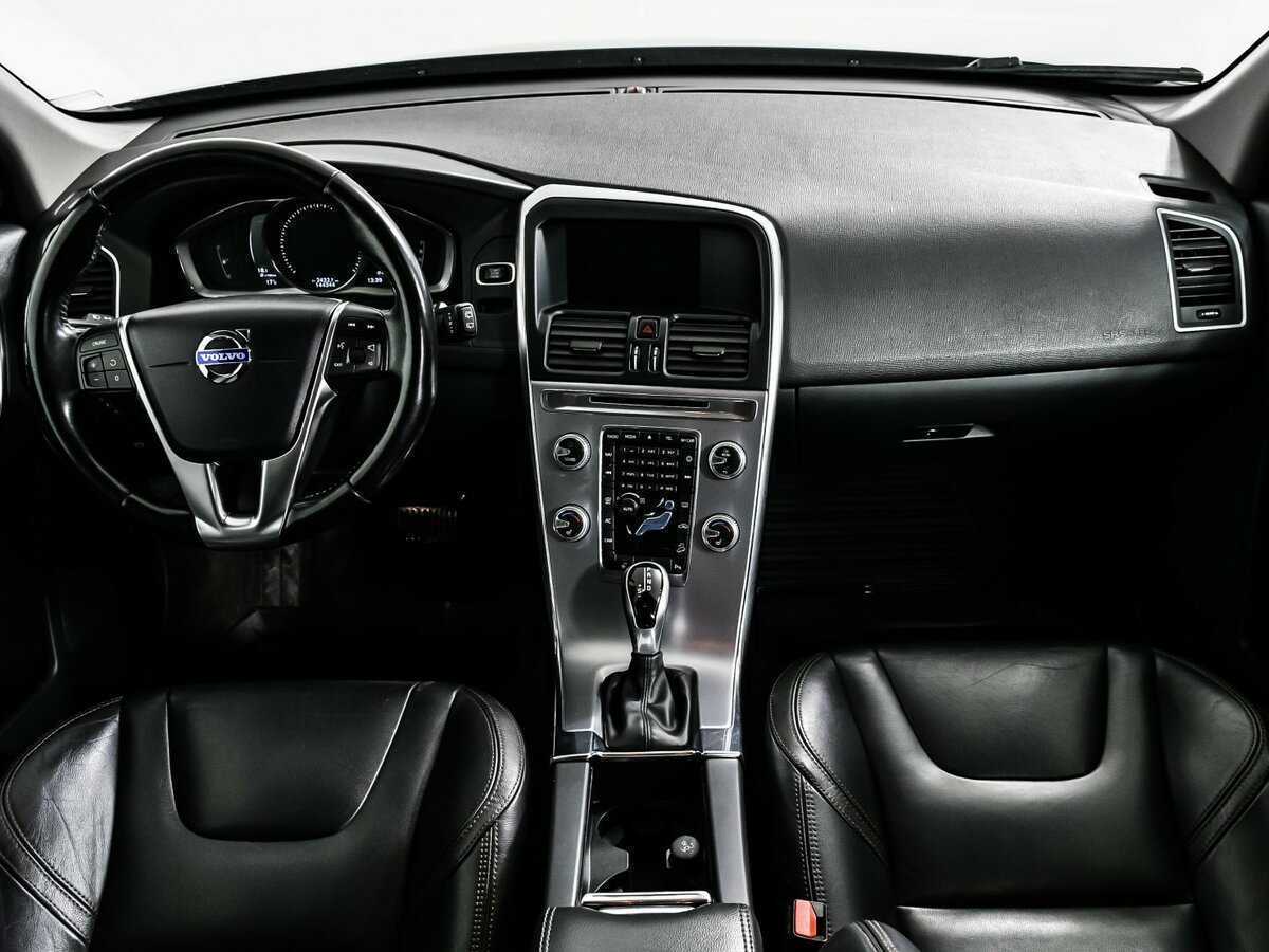 Volvo XC60 с пробегом — 2017 год. Фото: #10