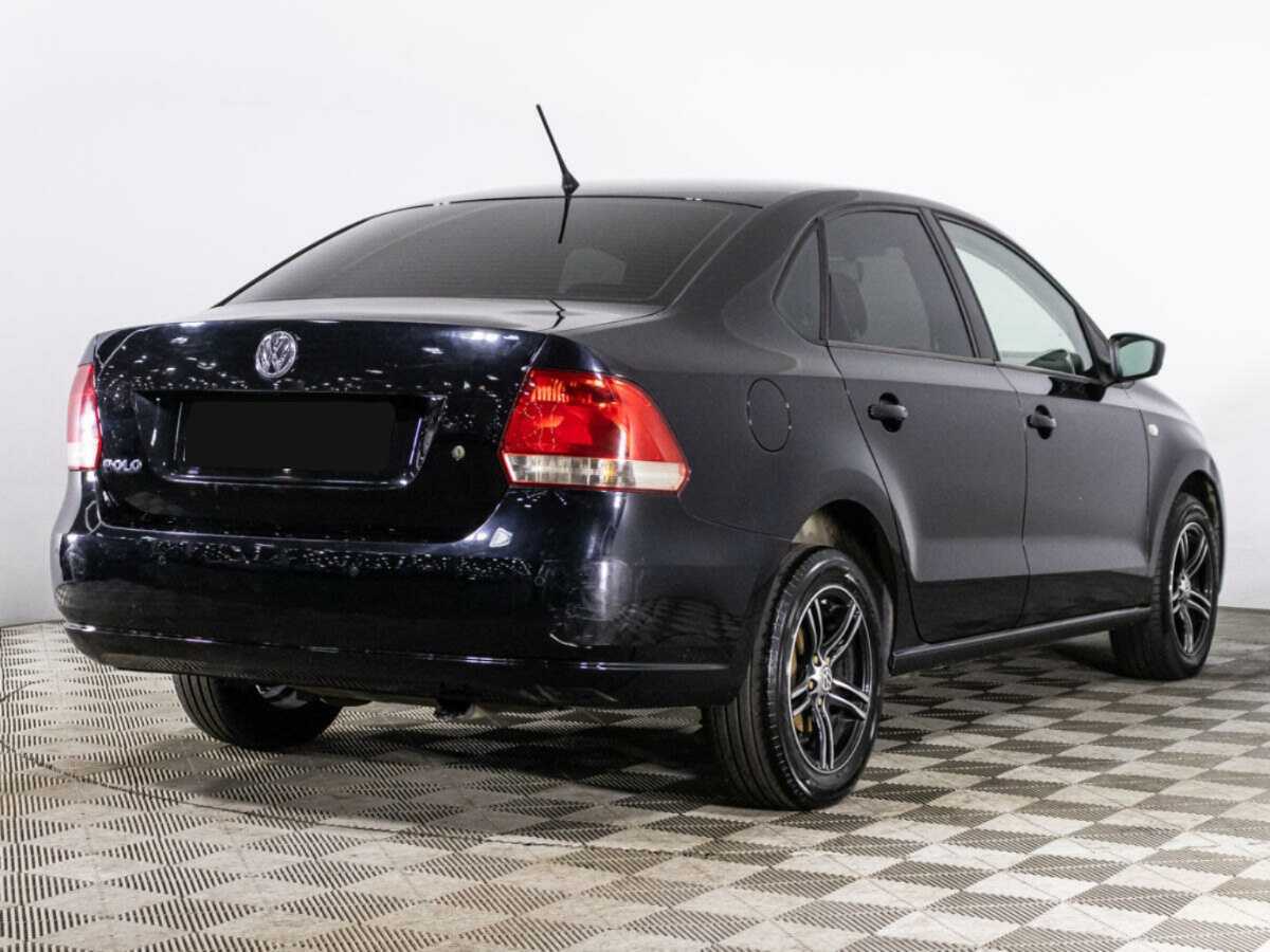 Volkswagen Polo с пробегом — 2014 год. Фото: #4
