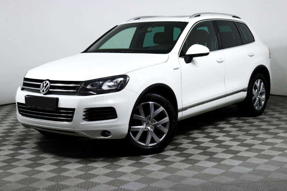 Volkswagen Touareg с пробегом — 2013 год. Фото: #0