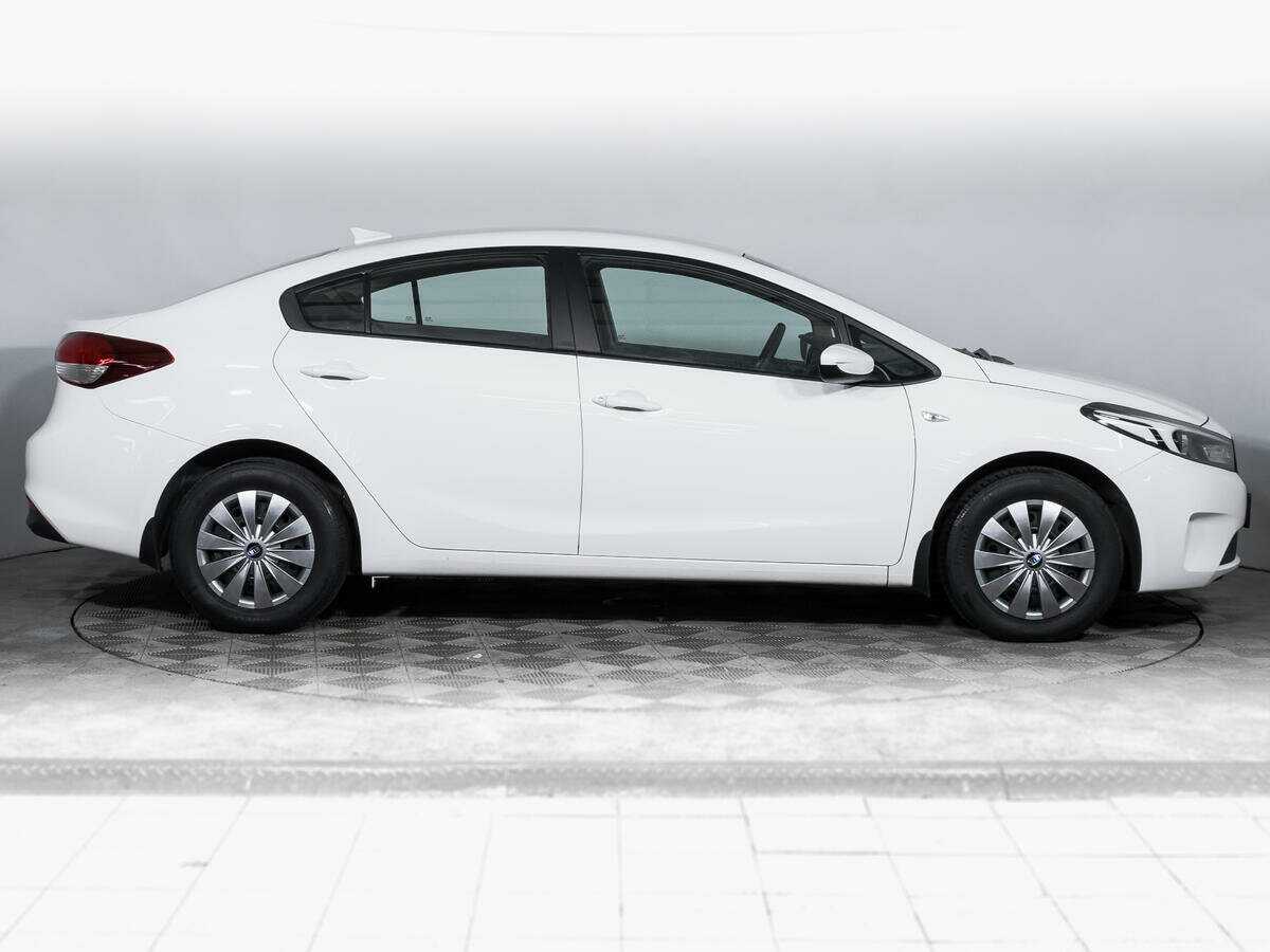 Kia Cerato с пробегом — 2019 год. Фото: #3