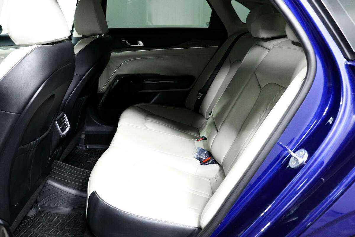 Kia K5 с пробегом — 2021 год. Фото: #11