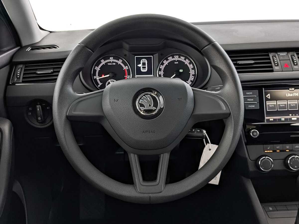 Skoda Octavia с пробегом — 2019 год. Фото: #19