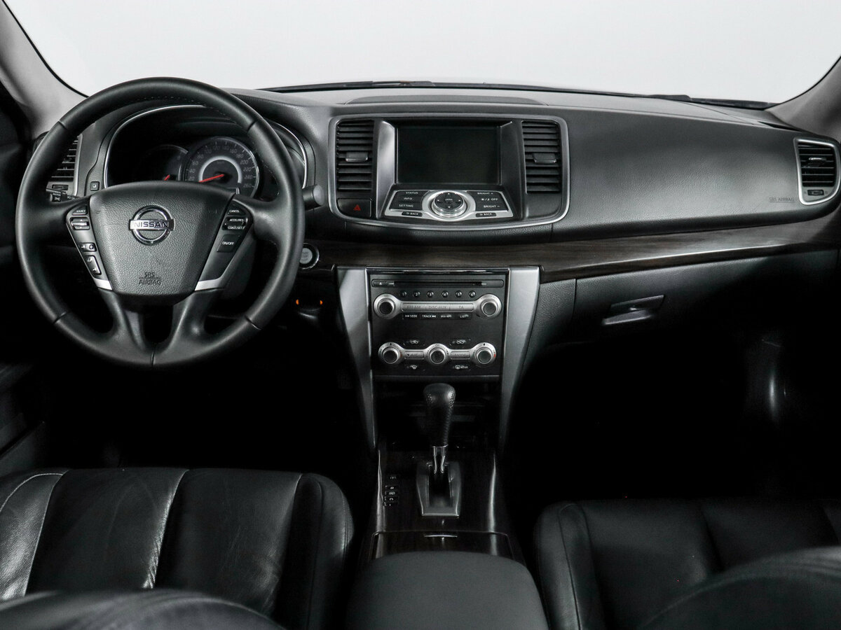 Nissan Teana с пробегом — 2012 год. Фото: #9