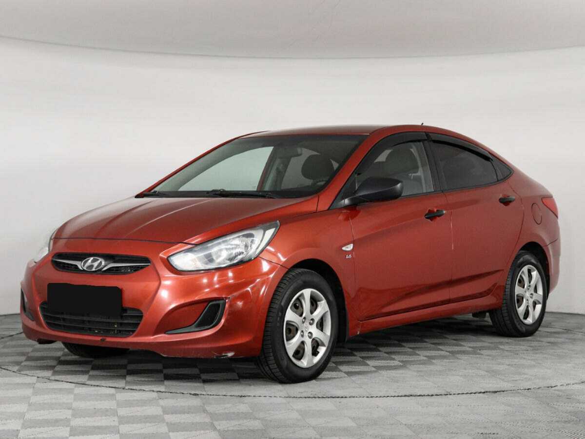 Hyundai Solaris с пробегом — 2013 год. Посмотреть фото