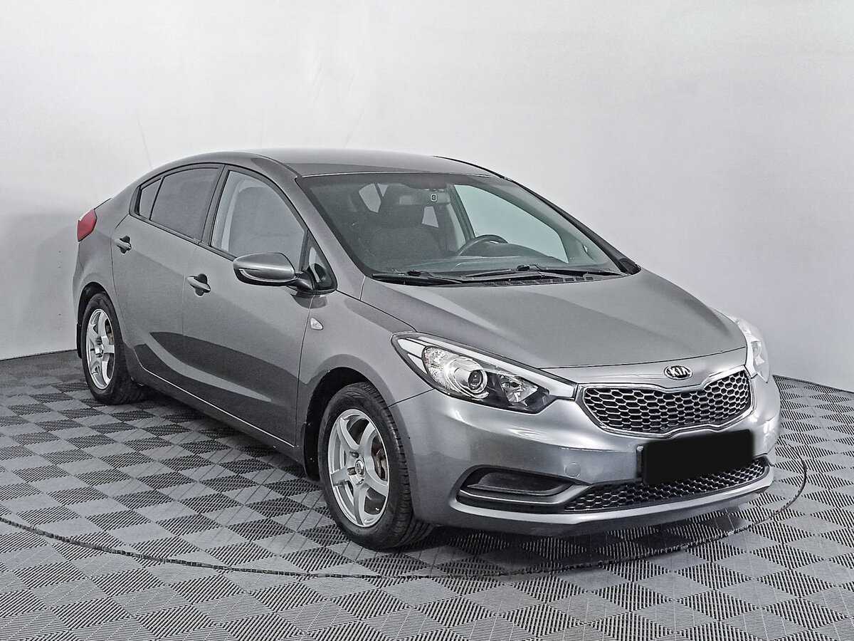 Kia Cerato с пробегом — 2014 год. Фото: #2