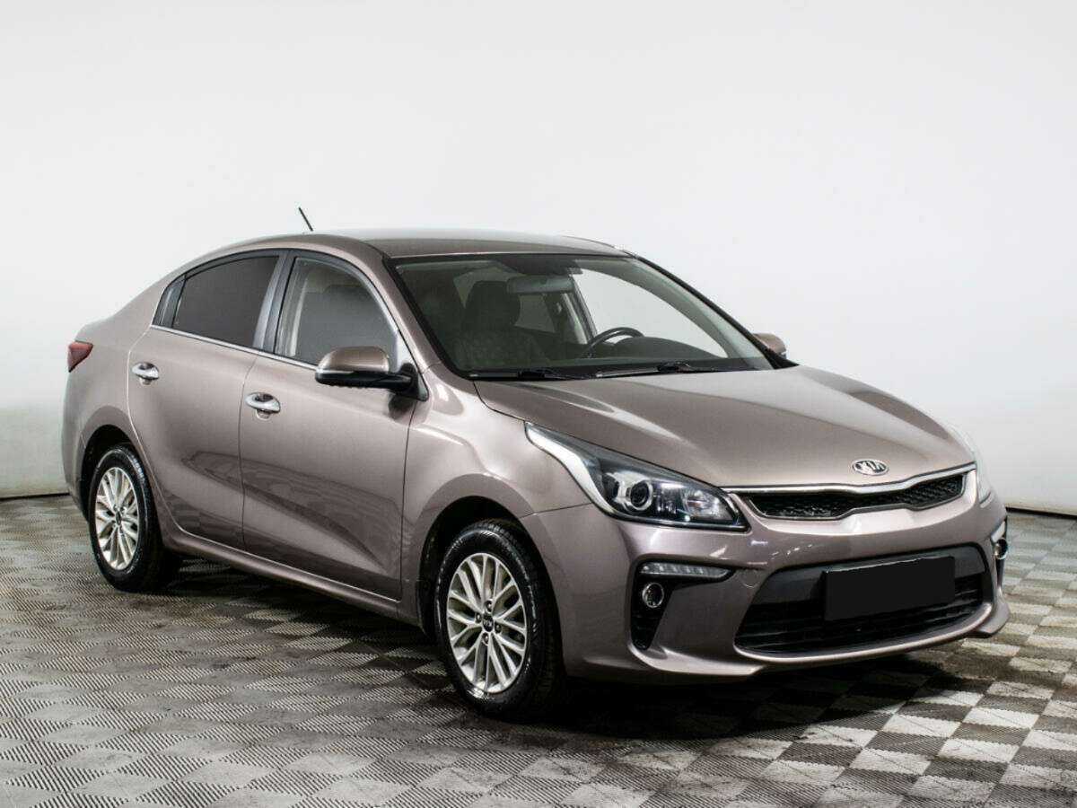 Kia Rio с пробегом — 2017 год. Фото: #2