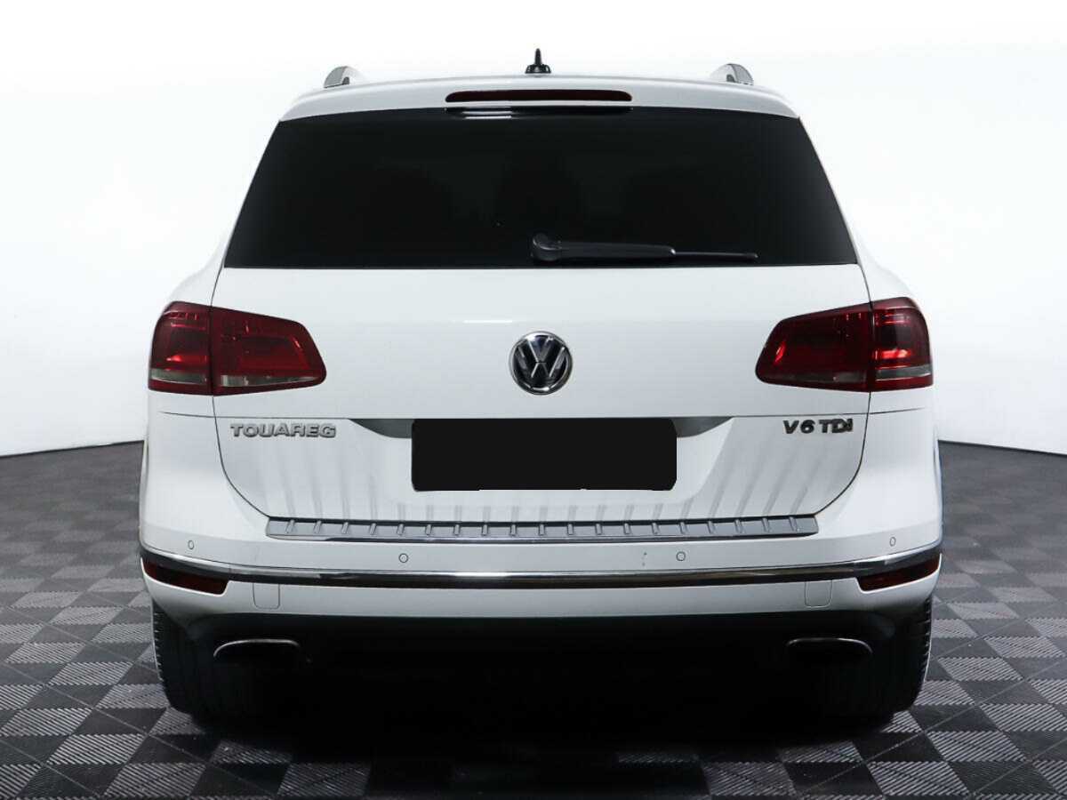 Volkswagen Touareg с пробегом — 2014 год. Фото: #5