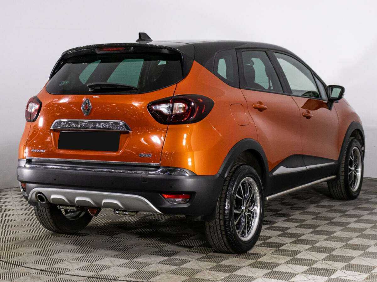 Renault Kaptur с пробегом — 2016 год. Фото: #4