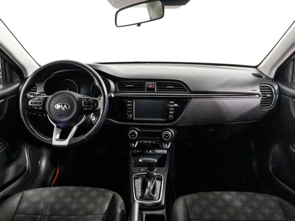 Kia Rio с пробегом — 2018 год. Фото: #12