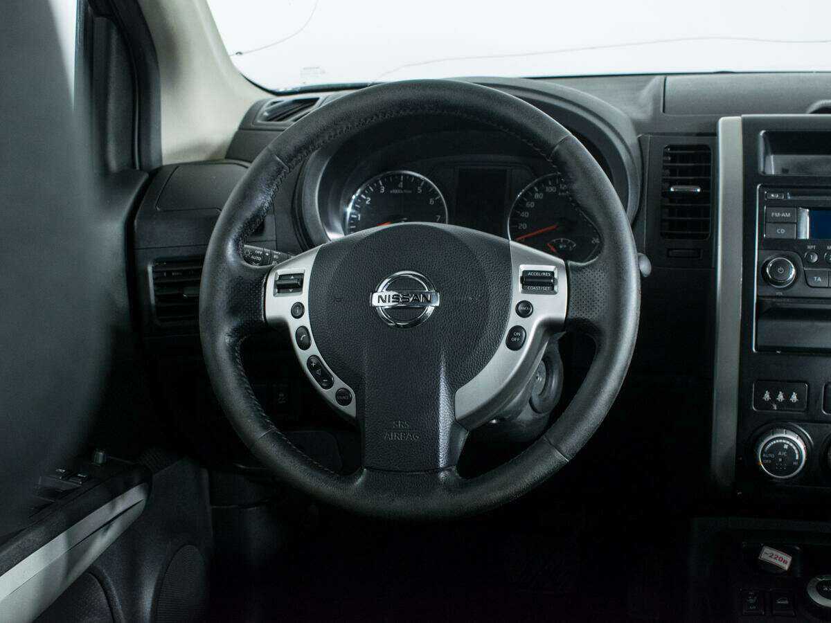 Nissan X-Trail с пробегом — 2013 год. Фото: #13