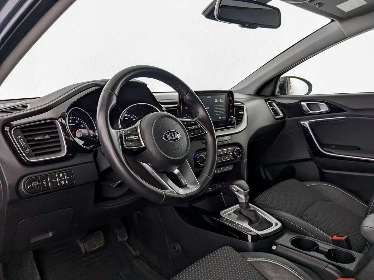Kia Ceed с пробегом — 2021 год. Фото: #13