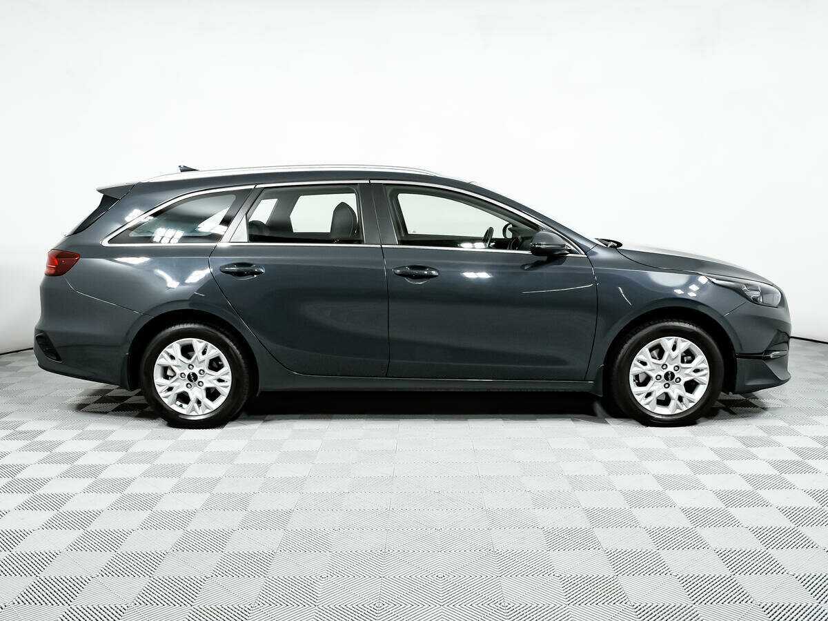 Kia Ceed с пробегом — 2022 год. Фото: #3