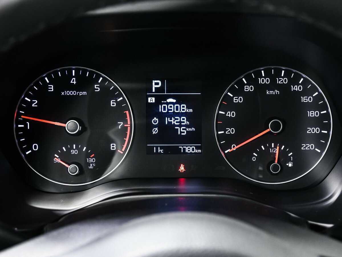 Kia Rio с пробегом — 2022 год. Фото: #9