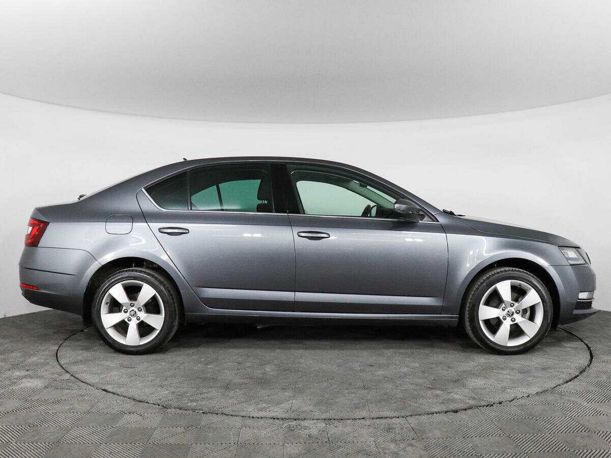 Skoda Octavia с пробегом — 2019 год. Фото: #3