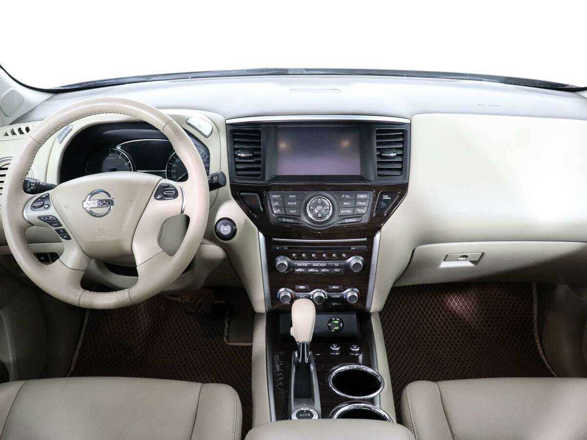 Nissan Pathfinder с пробегом — 2014 год. Фото: #10