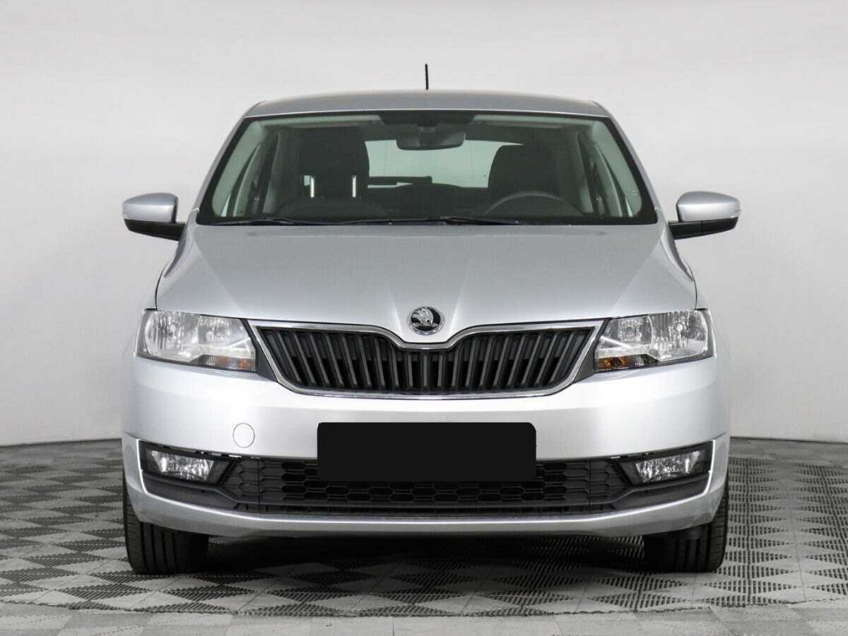 Skoda Rapid с пробегом — 2018 год. Фото: #1