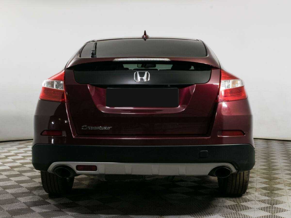 Honda Crosstour с пробегом — 2014 год. Фото: #5