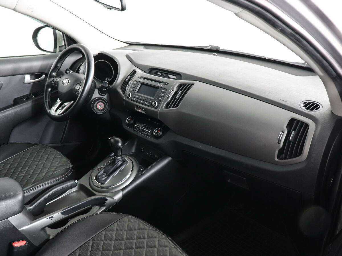 Kia Sportage с пробегом — 2014 год. Фото: #9