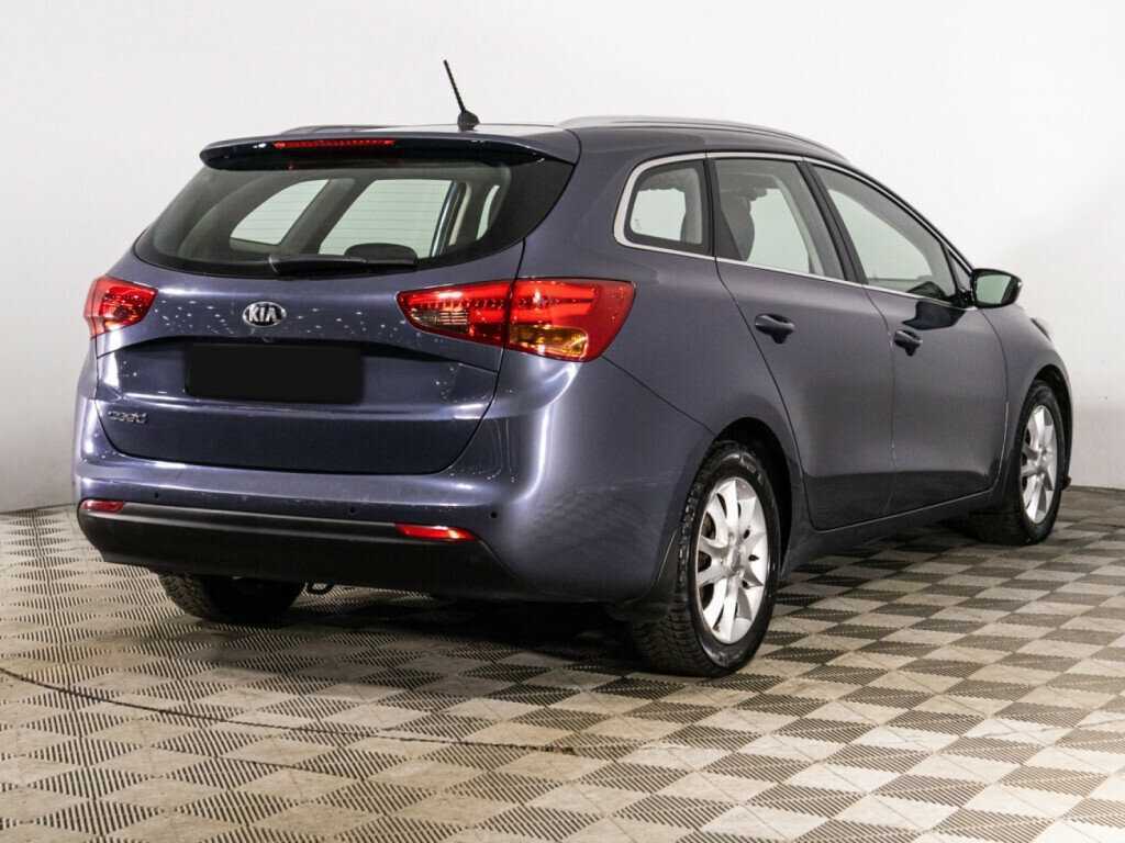 Kia Ceed с пробегом — 2013 год. Фото: #4