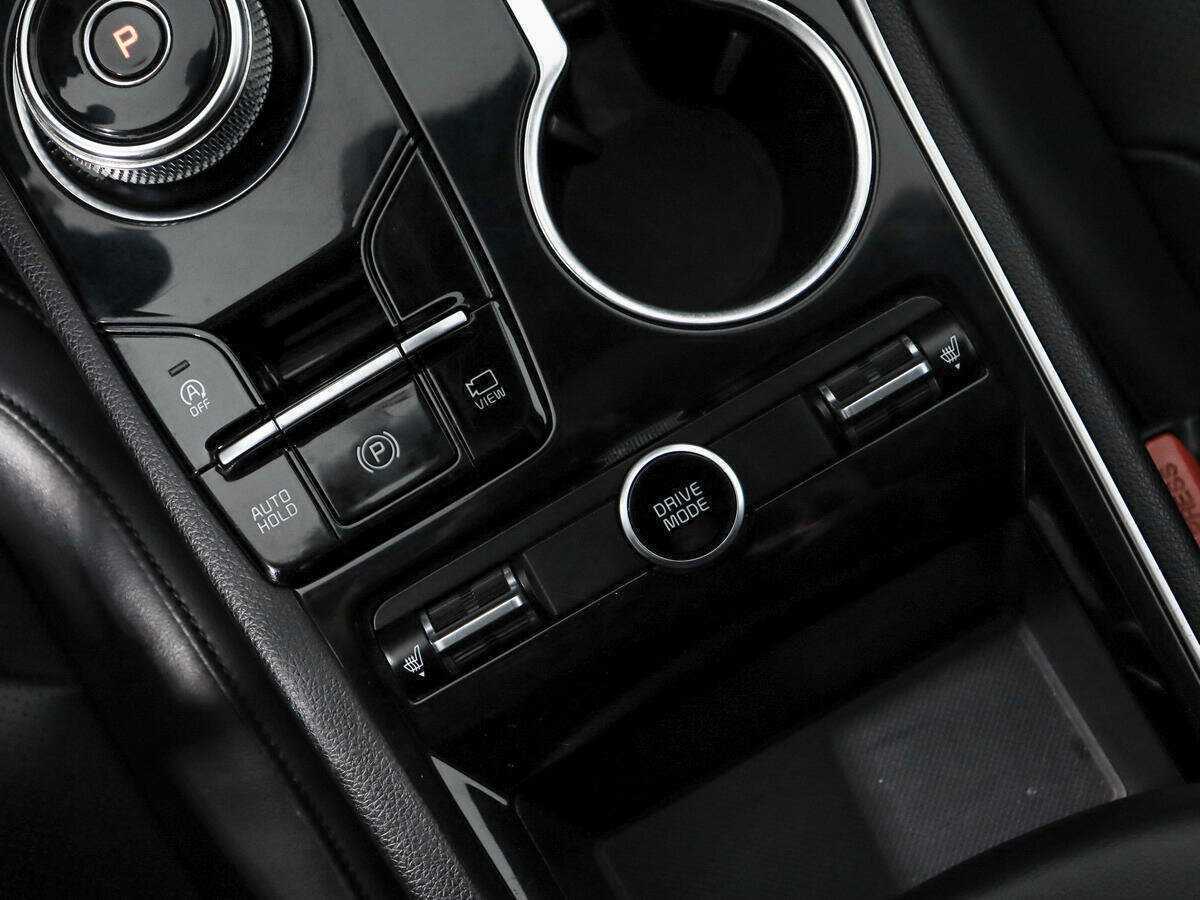 Kia K5 с пробегом — 2020 год. Фото: #9