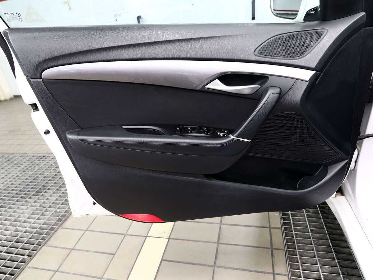 Hyundai i40 с пробегом — 2014 год. Фото: #7