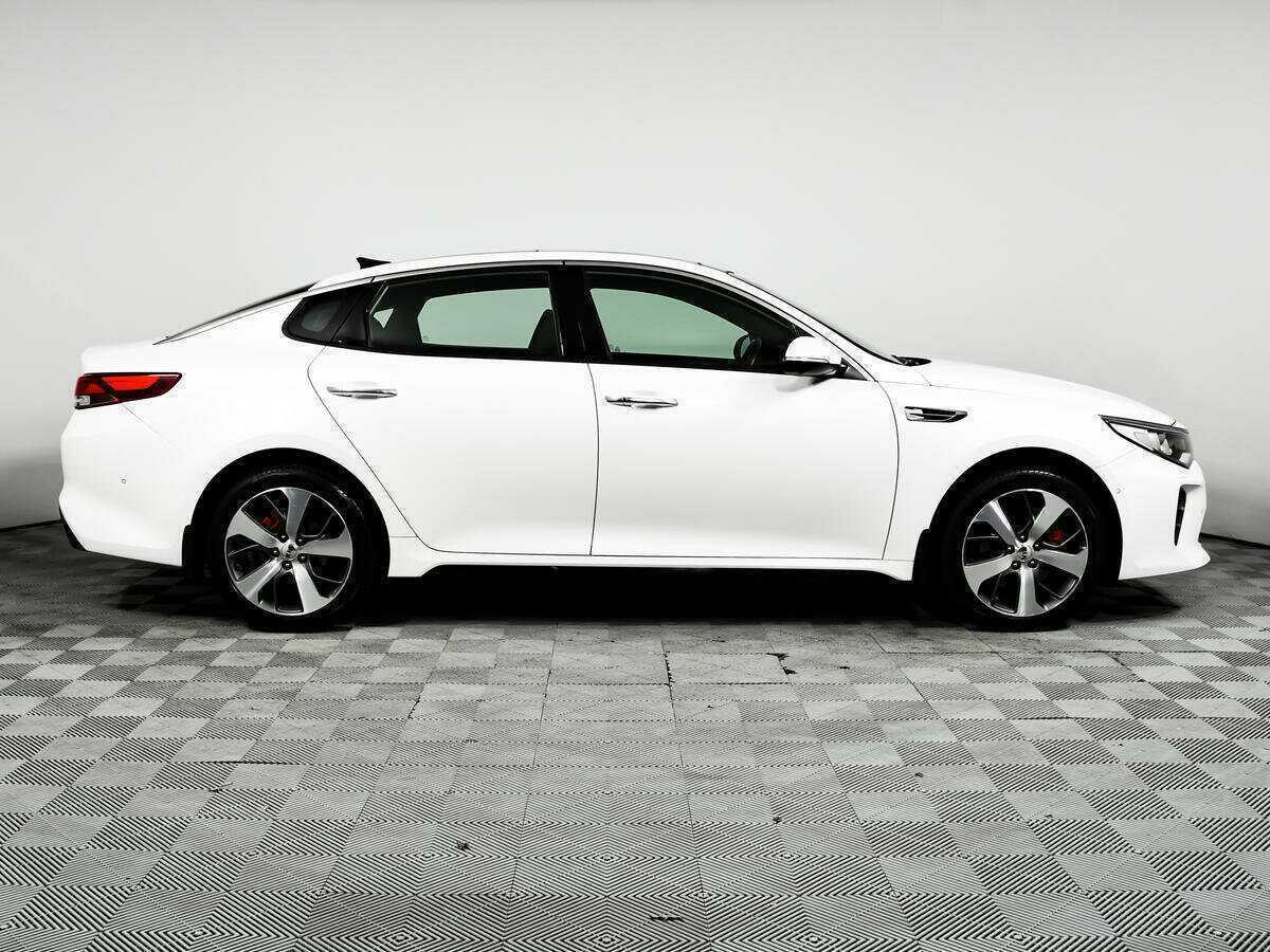 Kia Optima с пробегом — 2018 год. Фото: #3