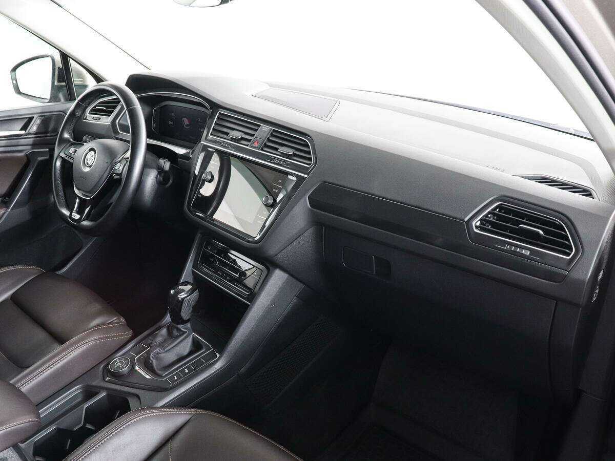 Volkswagen Tiguan с пробегом — 2018 год. Фото: #9