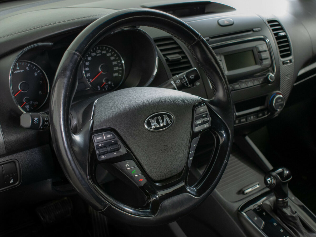 Kia Cerato с пробегом — 2019 год. Фото: #12