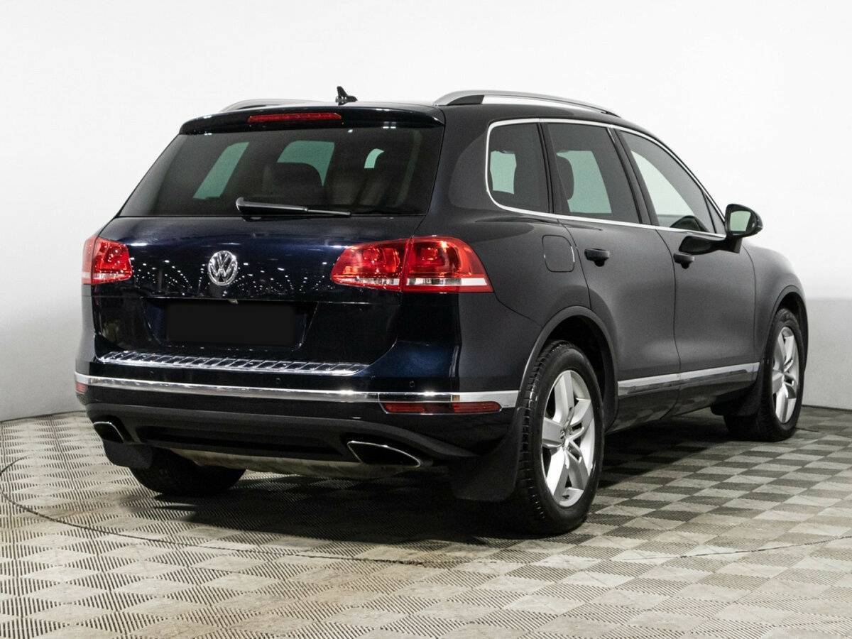 Volkswagen Touareg с пробегом — 2016 год. Фото: #4