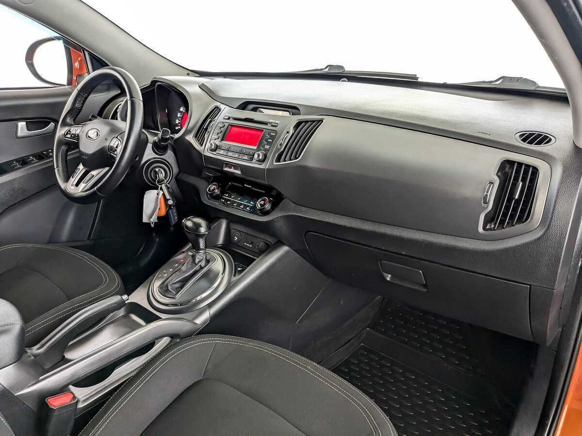 Kia Sportage с пробегом — 2013 год. Фото: #10