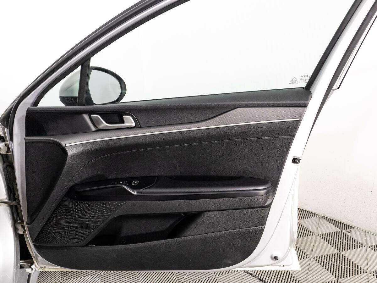 Kia K5 с пробегом — 2020 год. Фото: #25