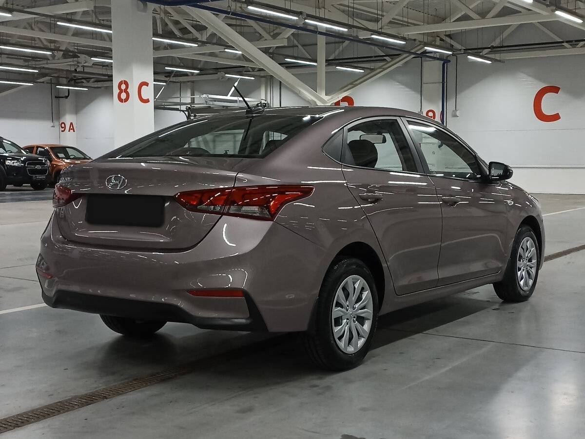 Hyundai Solaris с пробегом — 2019 год. Фото: #4