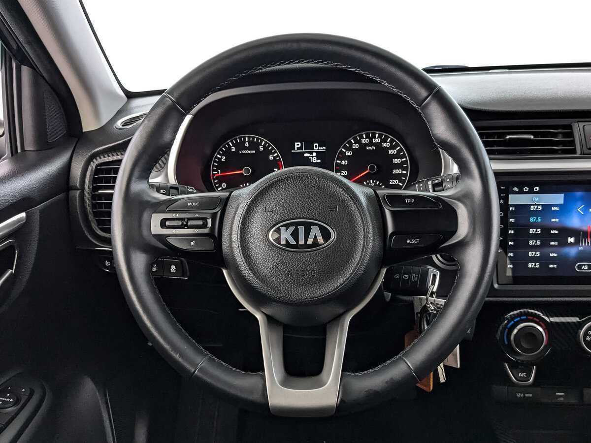 Kia Rio с пробегом — 2021 год. Фото: #17