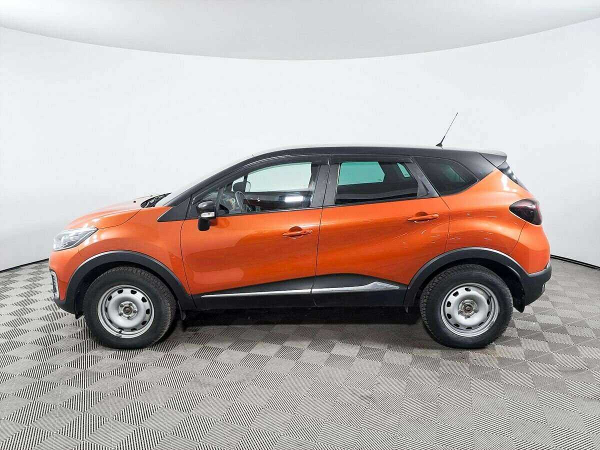 Renault Kaptur с пробегом — 2016 год. Фото: #7