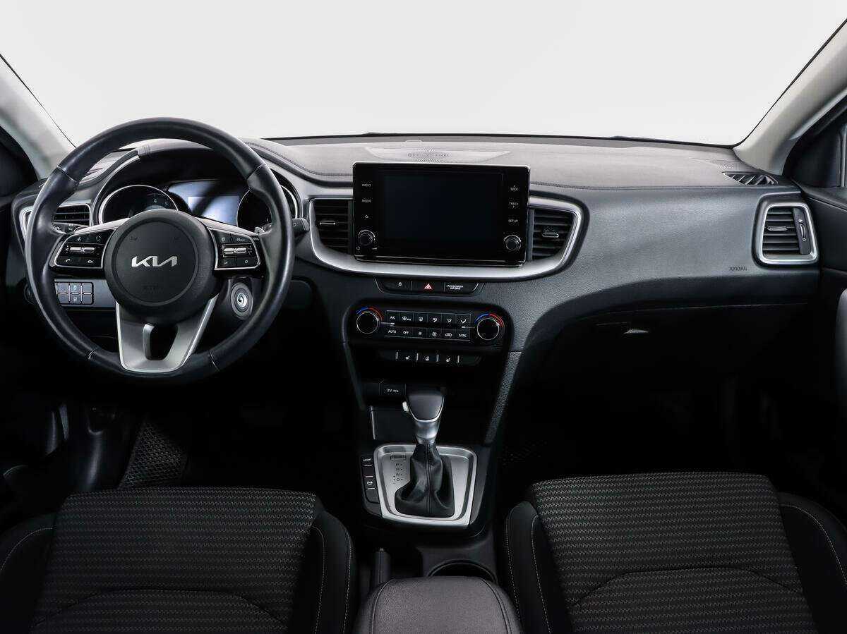 Kia XCeed с пробегом — 2021 год. Фото: #7