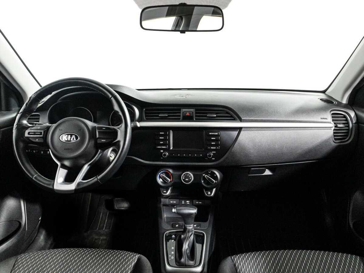 Kia Rio с пробегом — 2019 год. Фото: #12