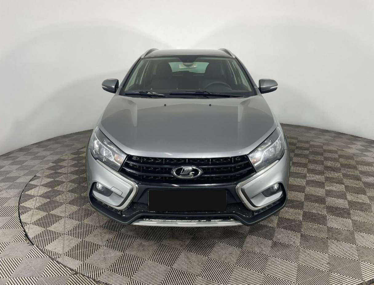 Lada (ВАЗ) Vesta с пробегом — 2018 год. Фото: #1