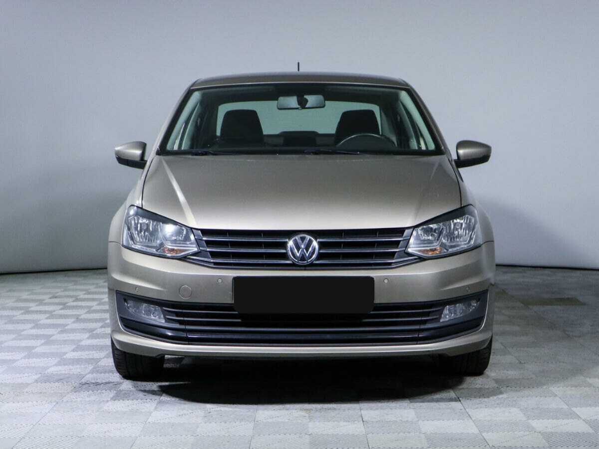 Volkswagen Polo с пробегом — 2019 год. Фото: #1