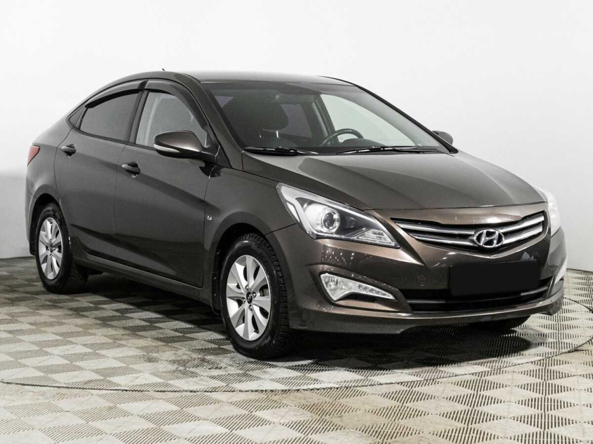 Hyundai Solaris с пробегом — 2016 год. Фото: #2