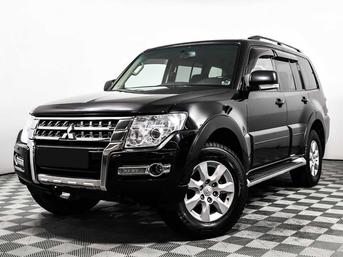 Mitsubishi Pajero с пробегом — 2015 год. Посмотреть фото